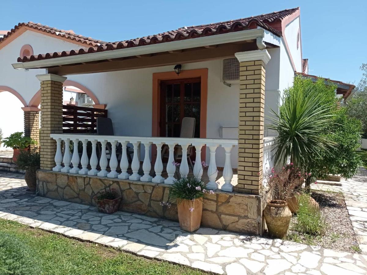 Villa Yannis Roda  Exterior foto